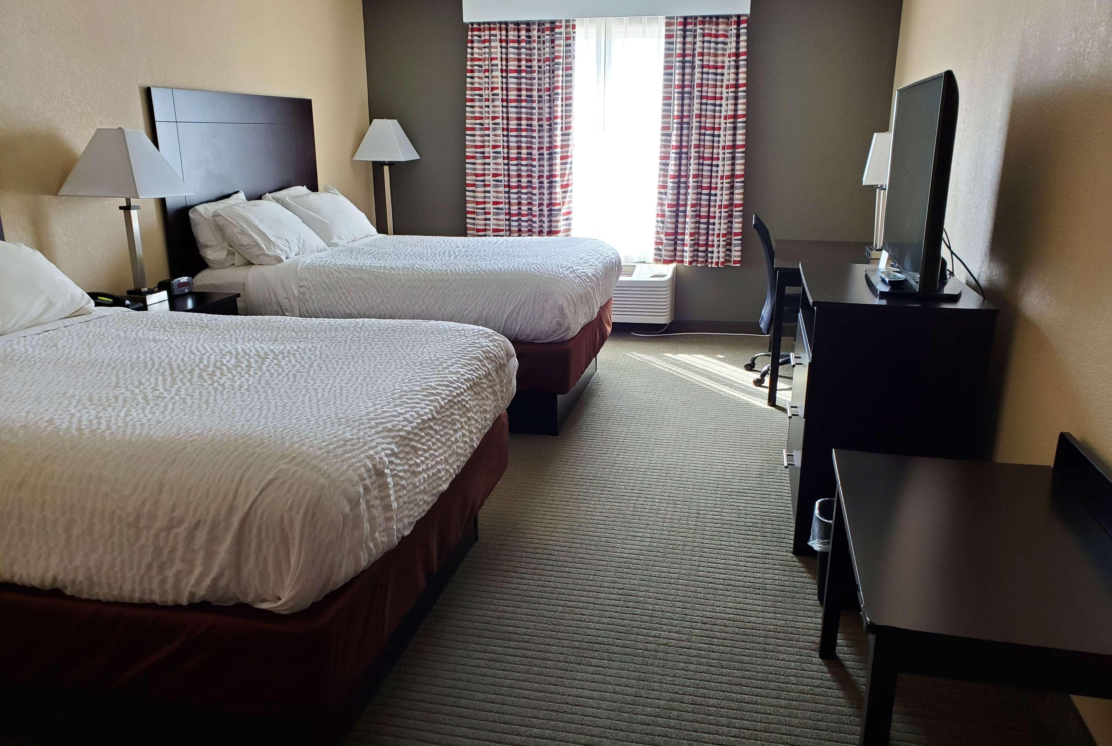 Days Inn & Suites By Wyndham Florence/Jackson Area Eksteriør billede